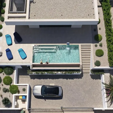 Villa View *